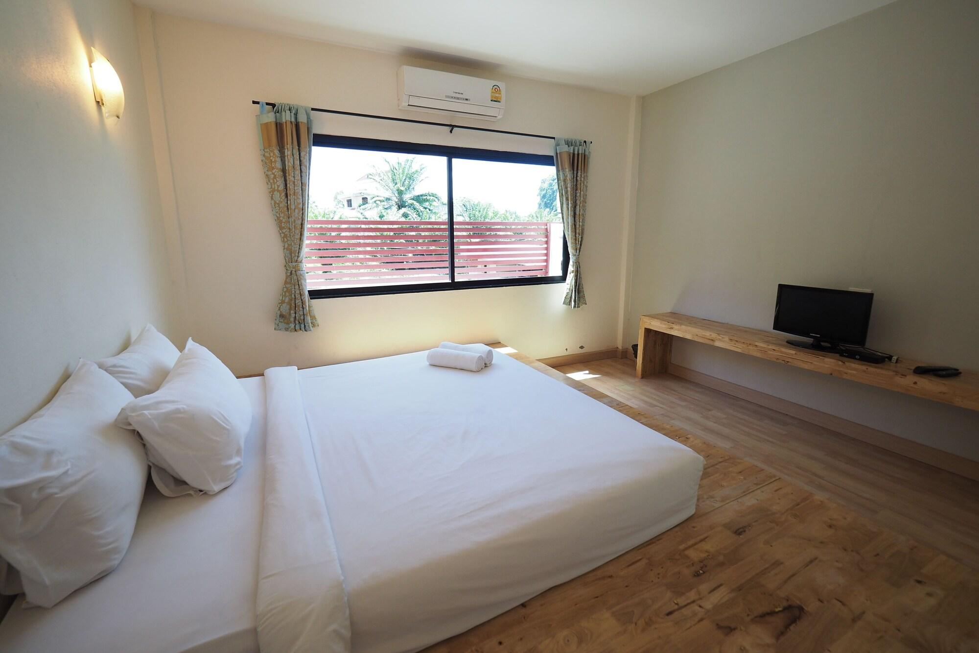 Pine Home Krabi Bagian luar foto