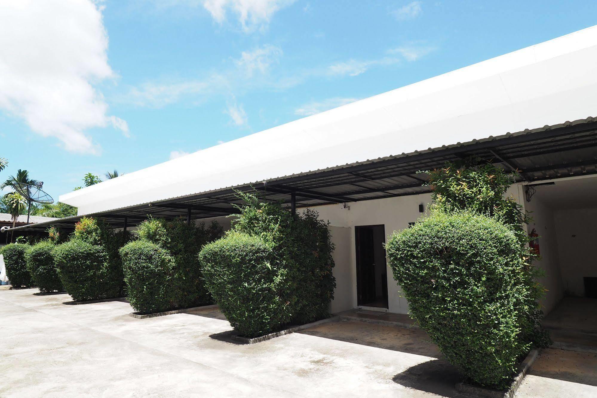 Pine Home Krabi Bagian luar foto