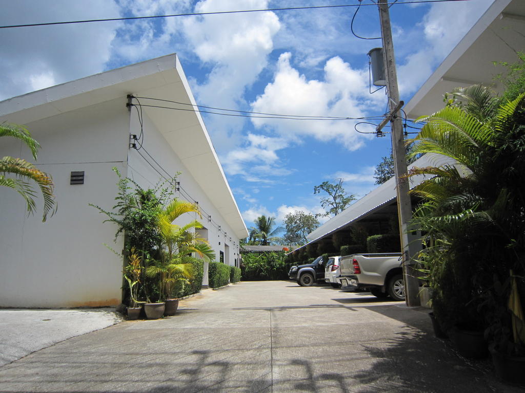 Pine Home Krabi Bagian luar foto