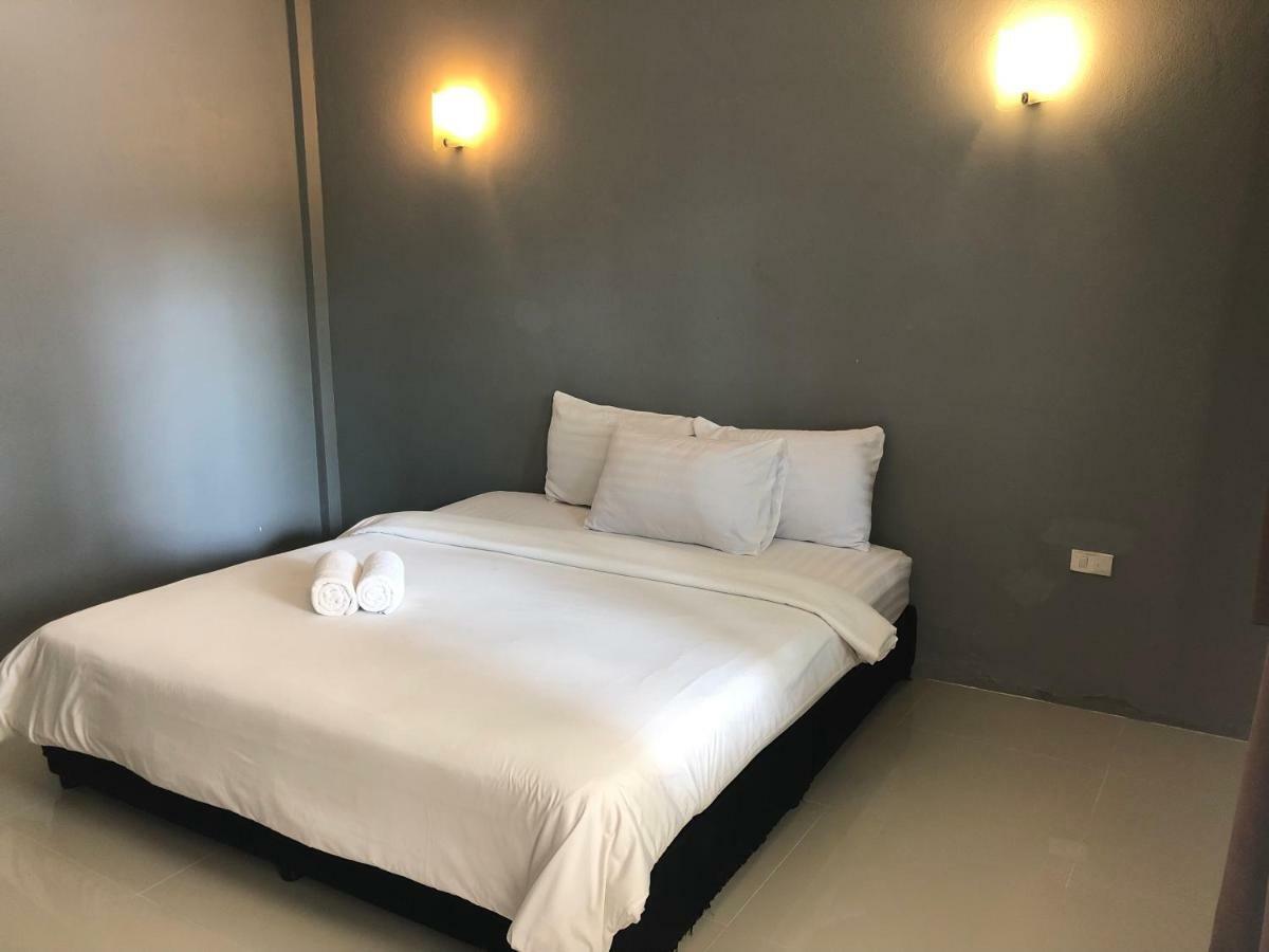 Pine Home Krabi Bagian luar foto